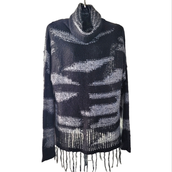 **NWT** Plus Size*Ashley Stewart Fringed Hem Oversized Cowlneck Tunic Sweater - Picture 1 of 5